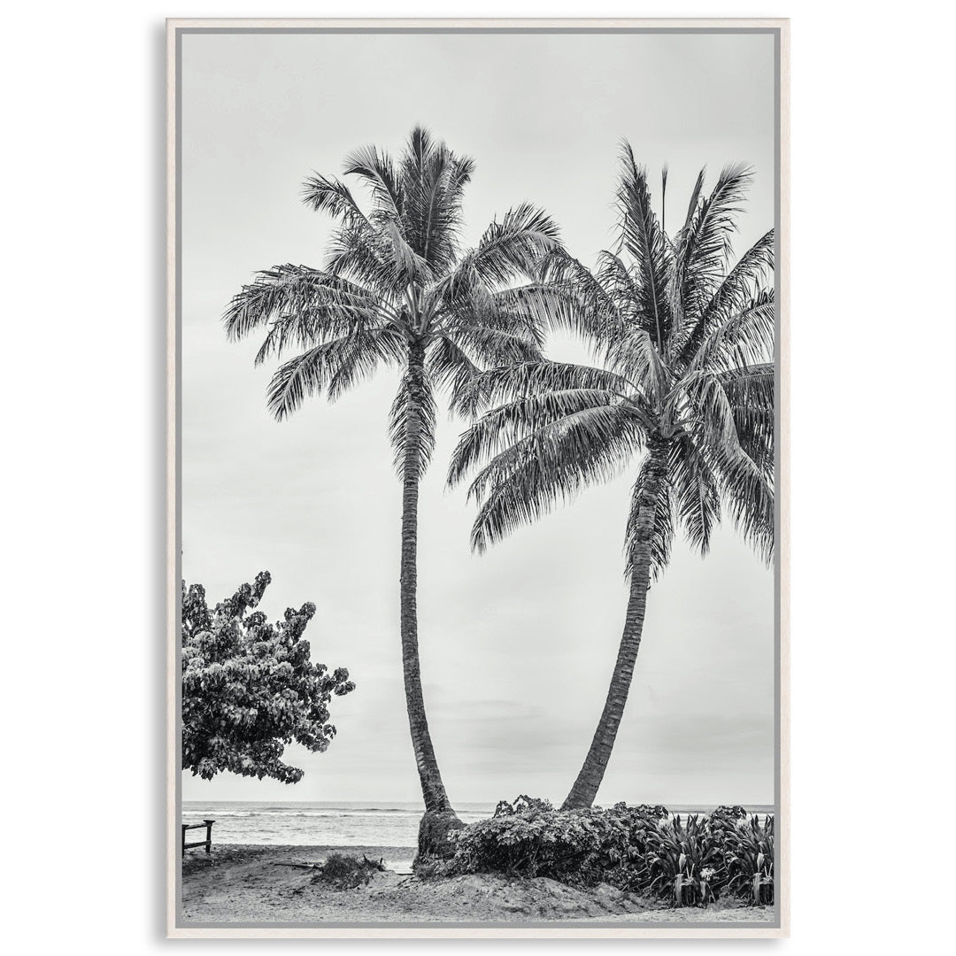 WAIKIKI BEACH I - Framed Canvas