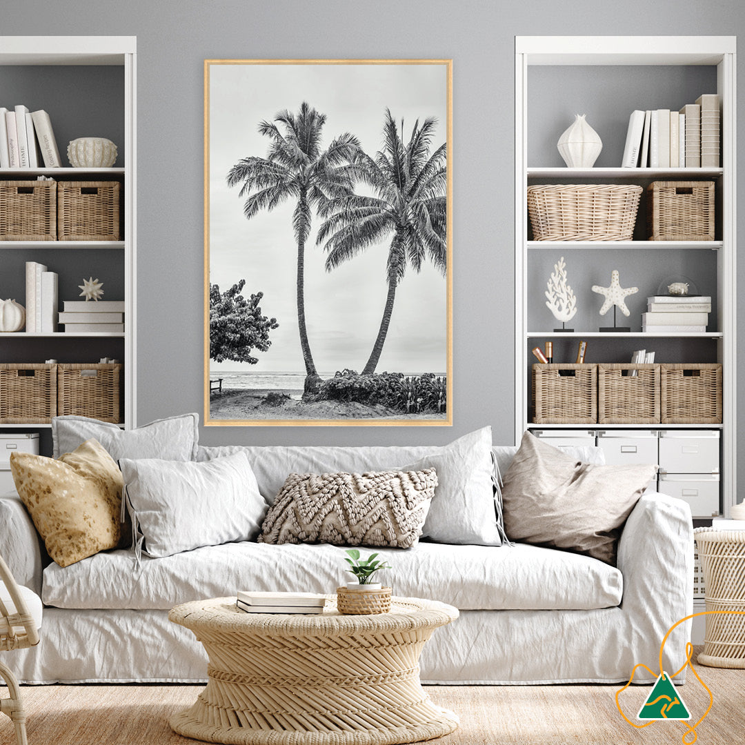 WAIKIKI BEACH I - Framed Canvas