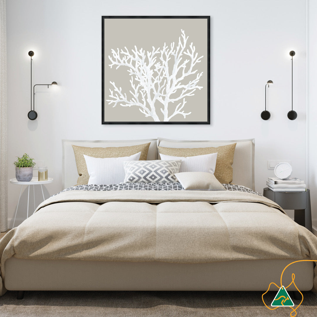 CORAL FOCUS V - Framed Canvas