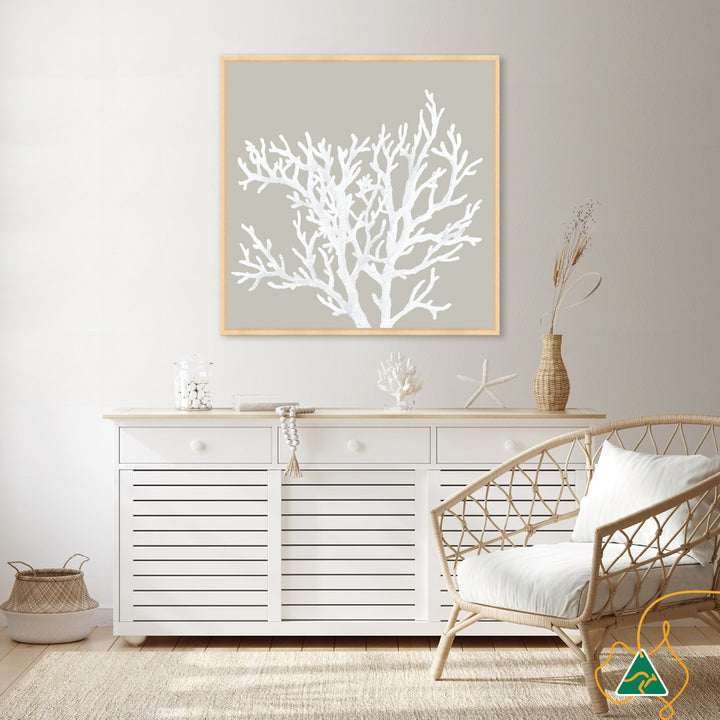 CORAL FOCUS V - Framed Canvas