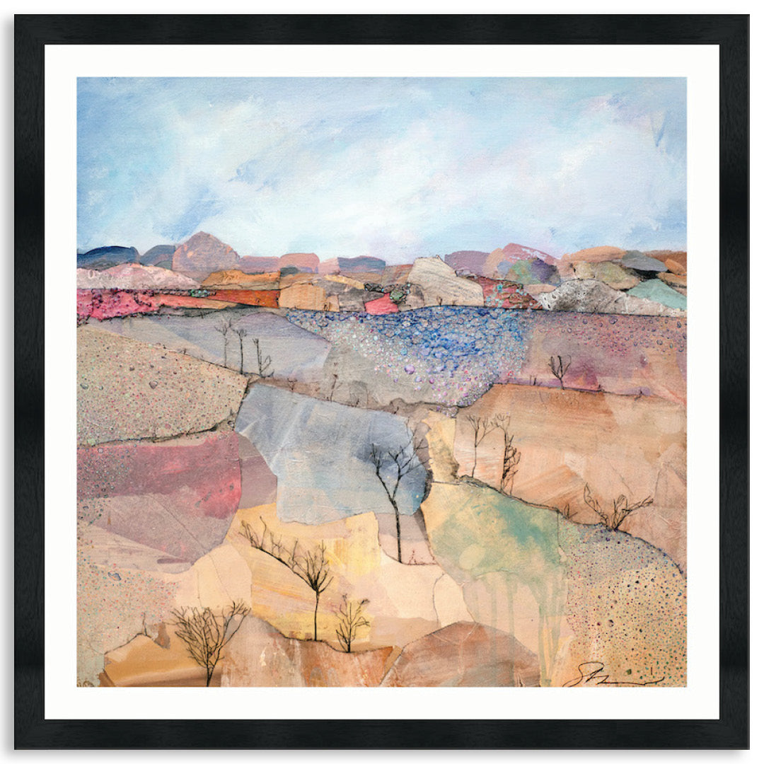 LUMINESCENT II - Framed Print